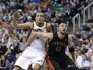 今夜突围战来临，犹他爵士围绕NBA季后赛临场应变，压力陡增，赛程密集仍需轮换的简单介绍-英雄联盟