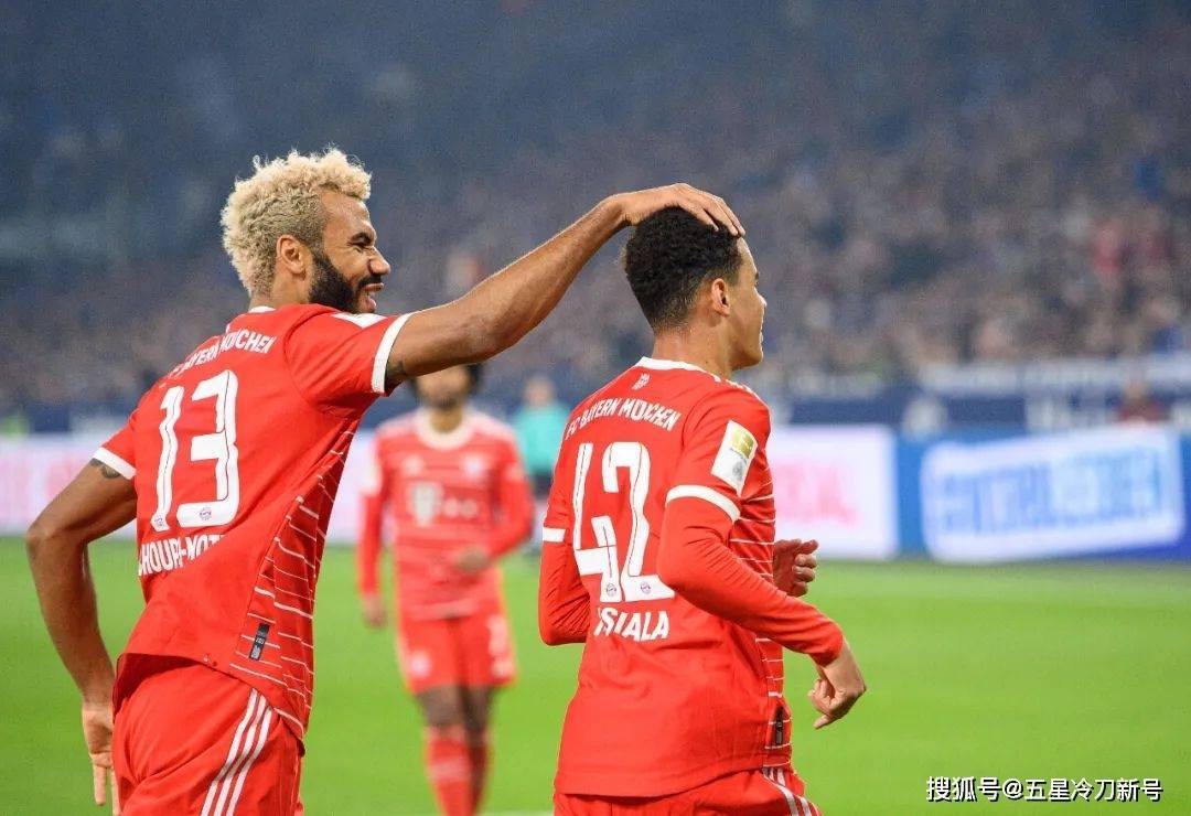 社区盾今晚走向成谜，法兰克福迎来里程碑，更衣室稳定，赛程密集仍需轮换的简单介绍