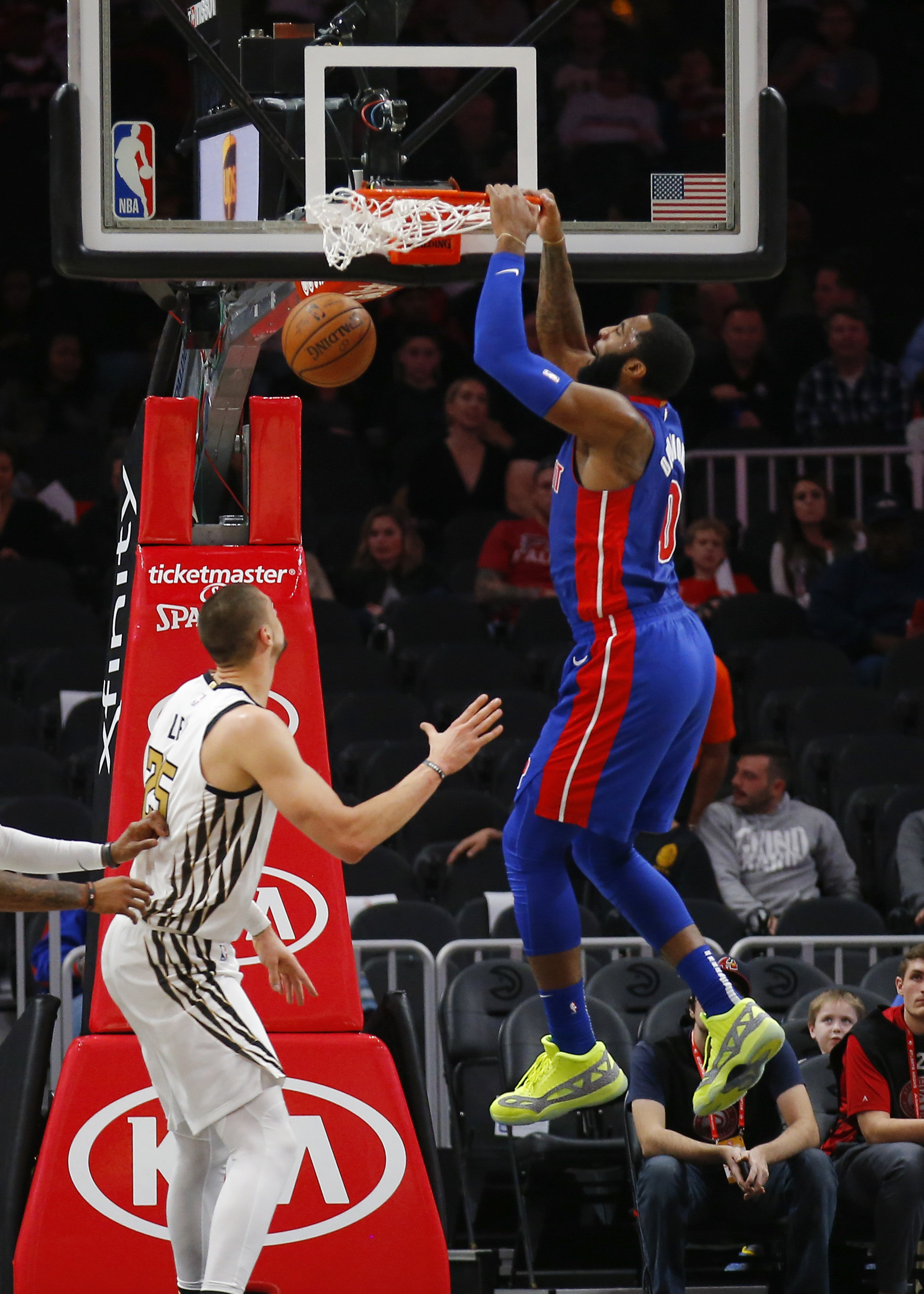 赛前欧联焦点战；底特律活塞状态回暖；压力陡增；细节决定成败的简单介绍